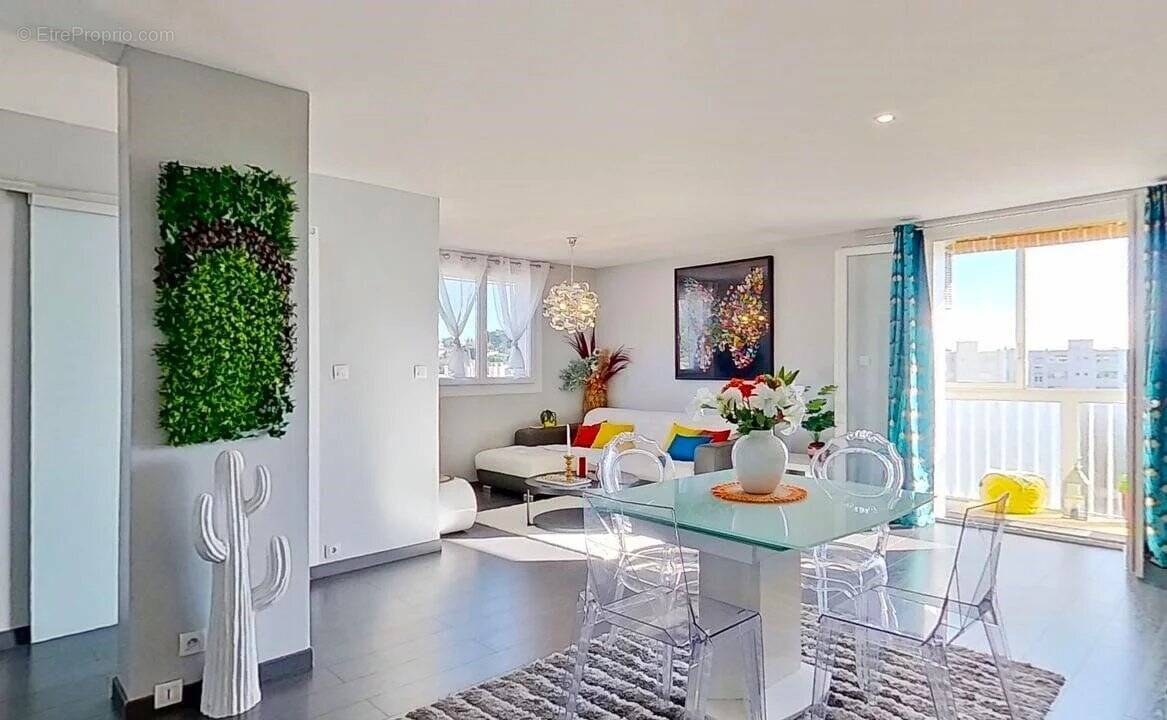 Appartement à TOULON