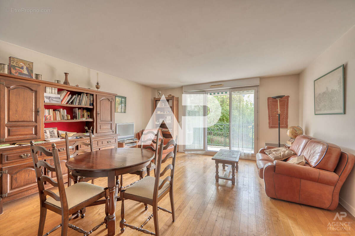 Appartement à RUEIL-MALMAISON