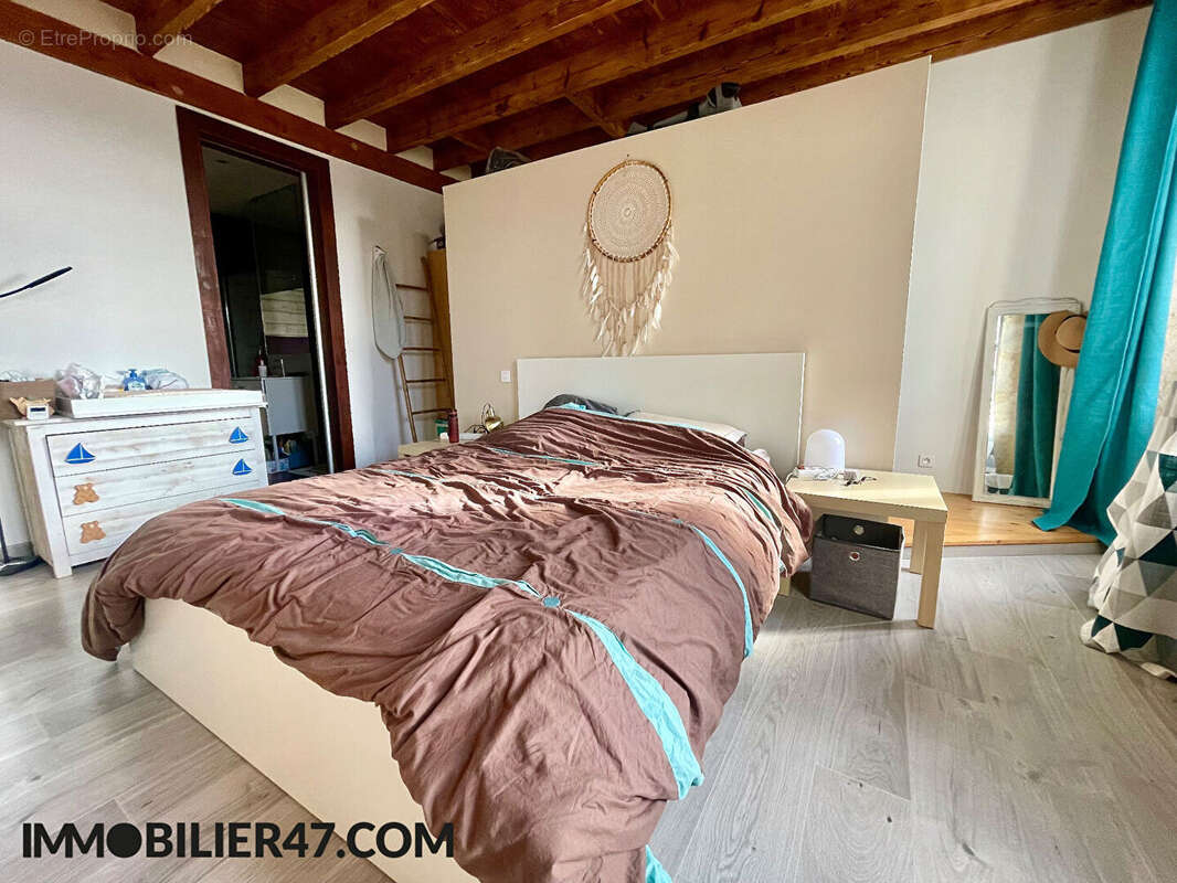 Maison à CLERMONT-DESSOUS