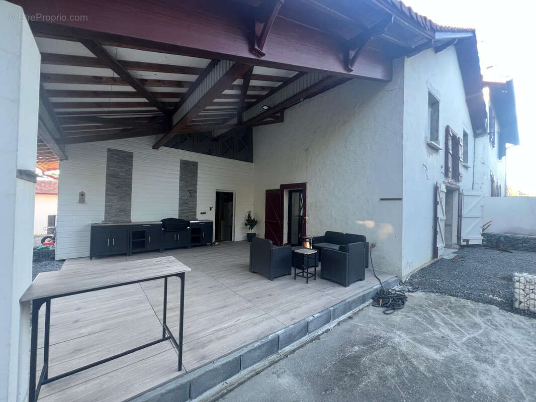 Maison à VILLEFRANQUE