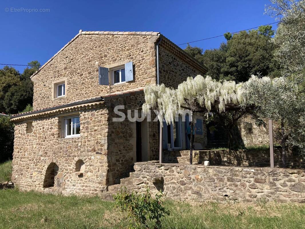 Maison à SAINT-GEORGES-LES-BAINS