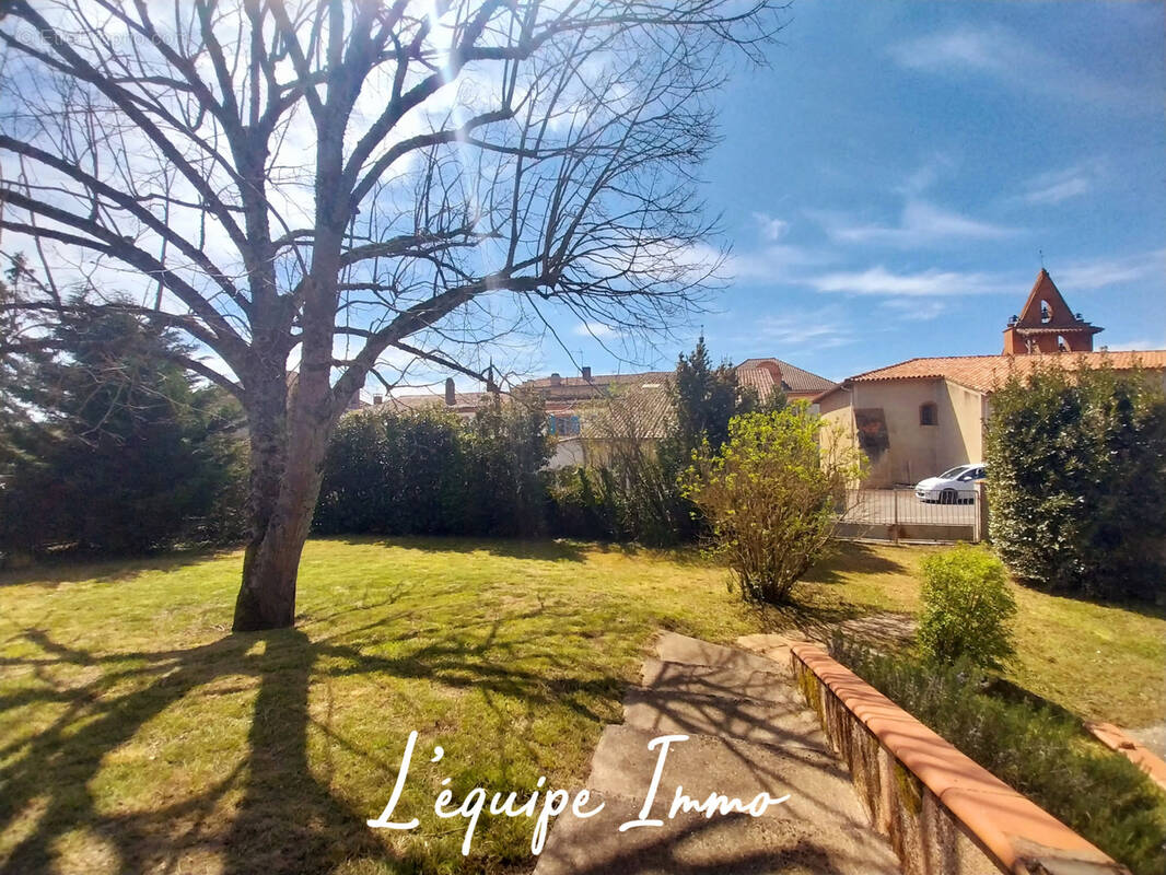 Maison à PUJAUDRAN