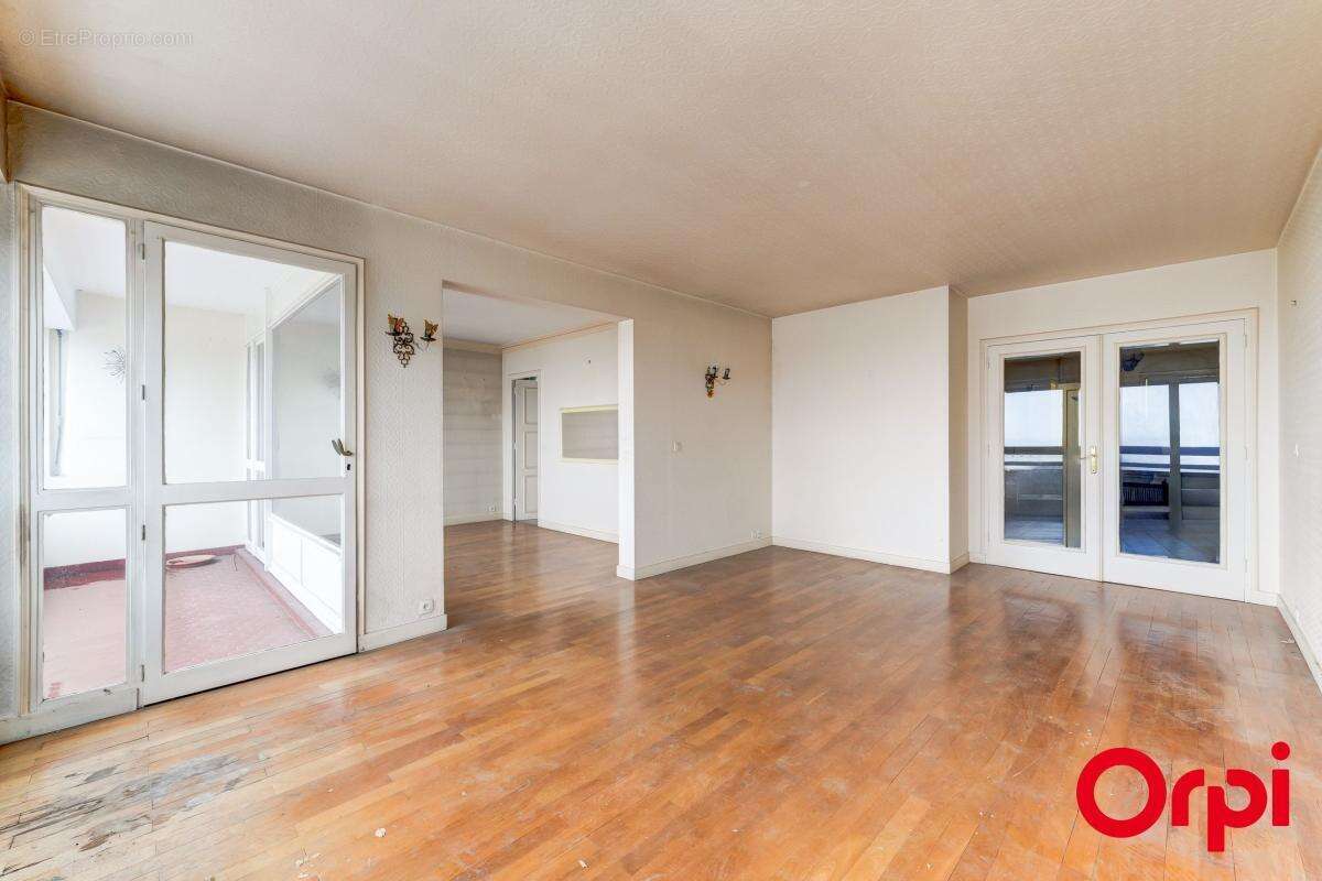 Appartement à CALUIRE-ET-CUIRE