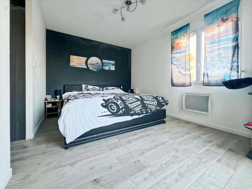 Maison à VILLENAVE-DE-RIONS