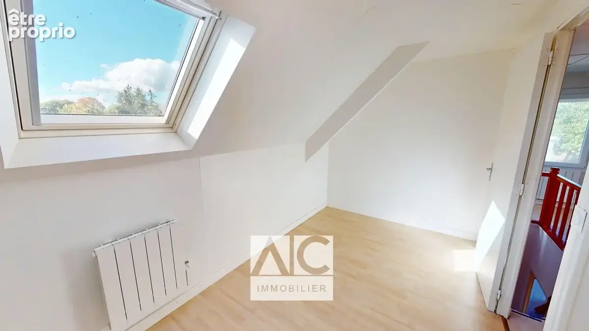 Maison 4 pièces, 90m2, PLOUNÉVEZ-QUINTIN (22110) - photo 13