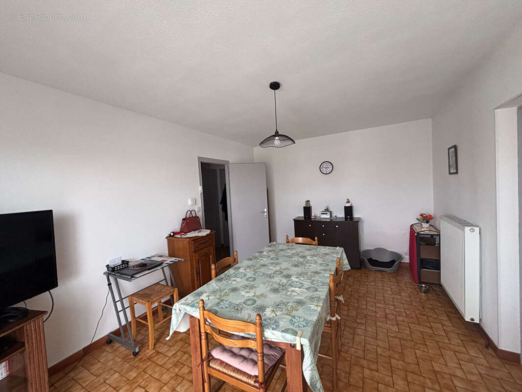 A VENDRE Appartement T2 à Dax - Dernier étage avec terrasse - photo 12