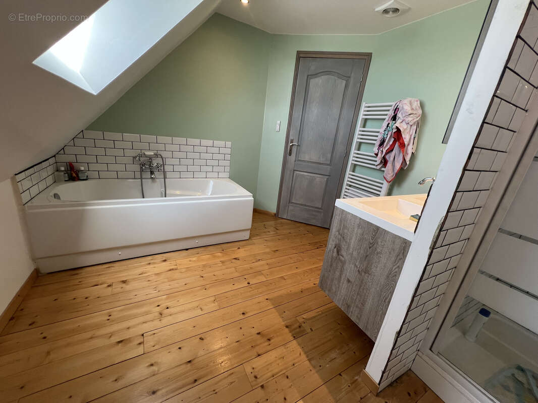 Maison à VOISCREVILLE