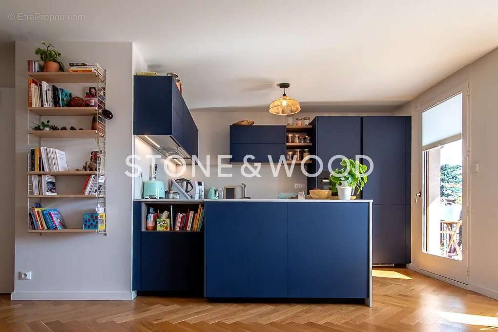 Appartement à VEYRIER-DU-LAC