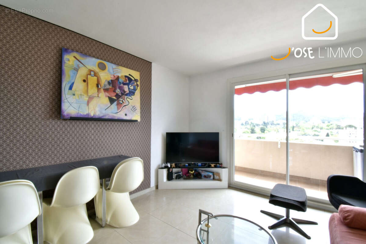 Appartement à MARSEILLE-10E