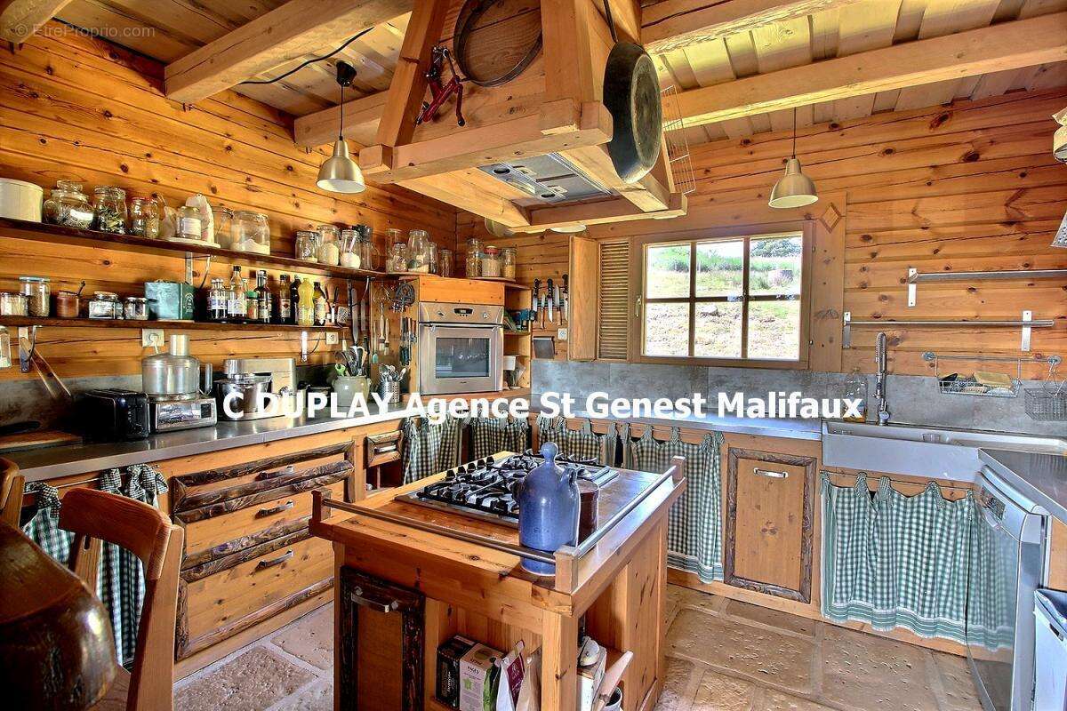 Maison à SAINT-REGIS-DU-COIN