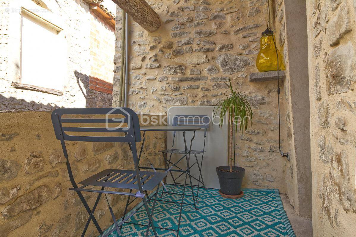 Maison à CANAULES-ET-ARGENTIERES