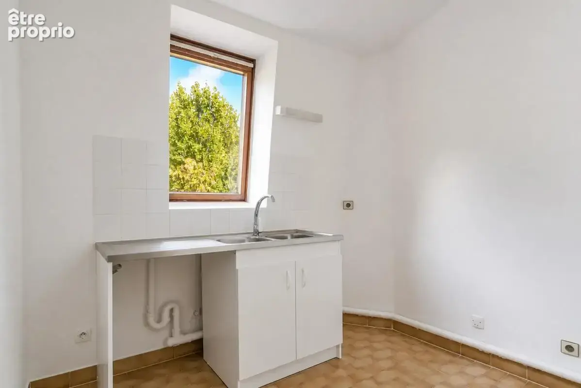 Appartement de 4 pièces de 92 m² à La Garenne-Colombes - photo 2