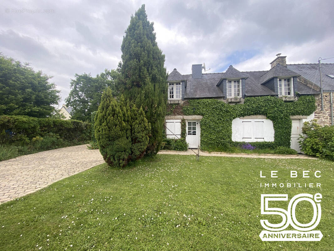 Maison à LE TOUR-DU-PARC