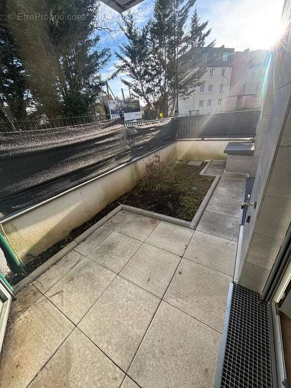 Appartement à LE PLESSIS-TREVISE