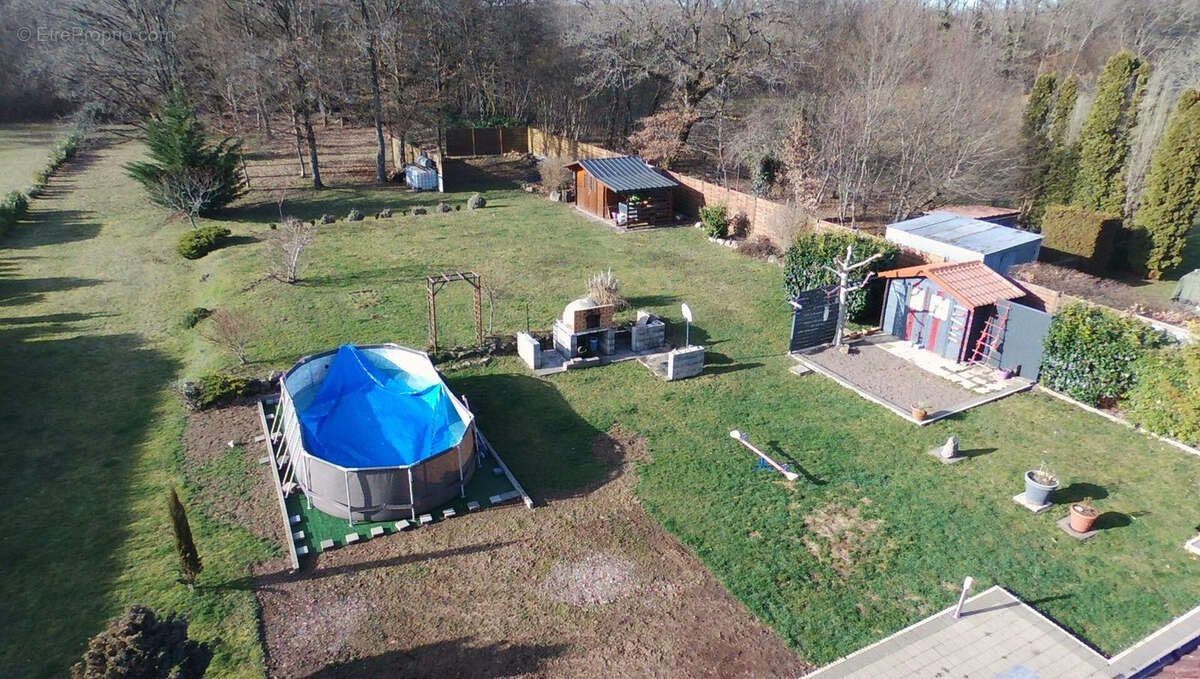 Maison à MALBOUHANS