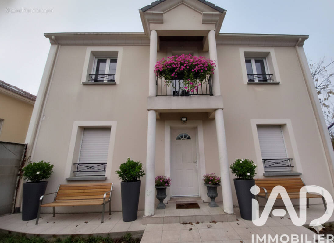 Photo 1 - Maison à VILLEPINTE