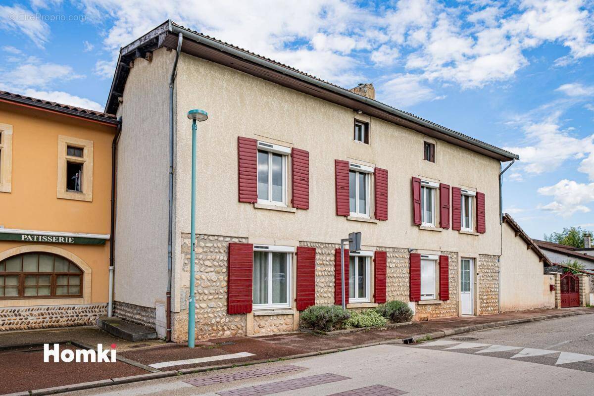 Maison à BLYES