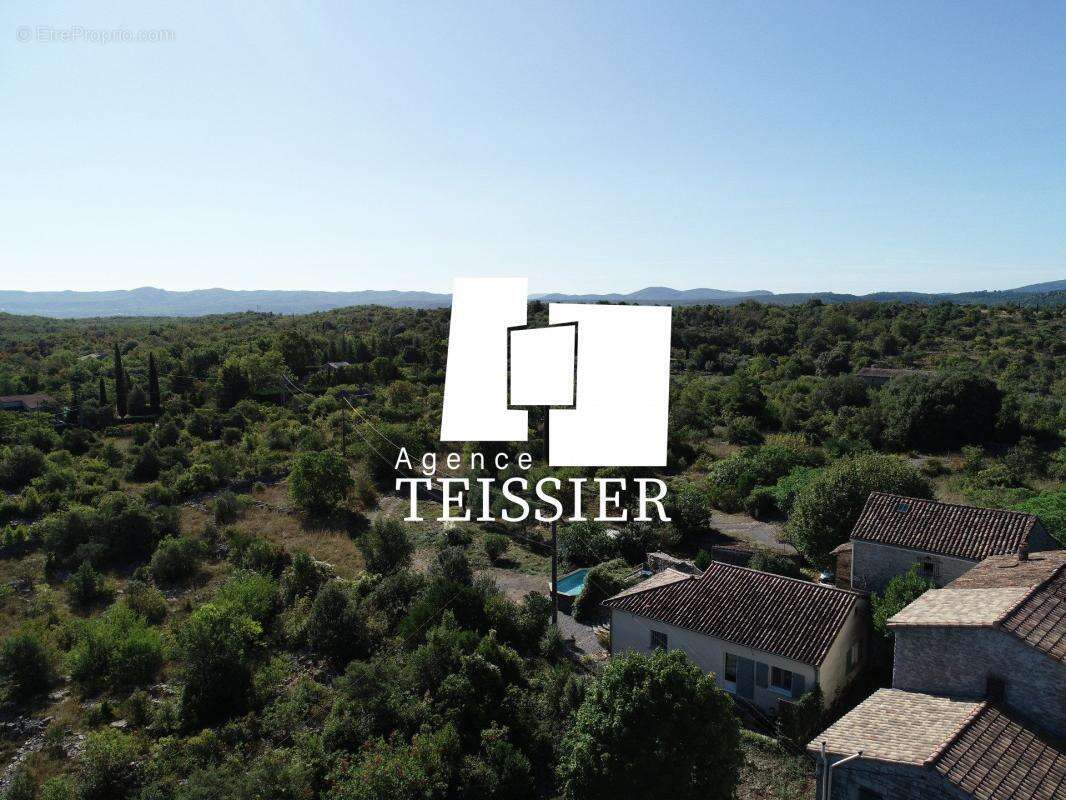 Ensemble immobilier - 2 maisons sur 4 150 m² - Les Vans (07 - photo 19