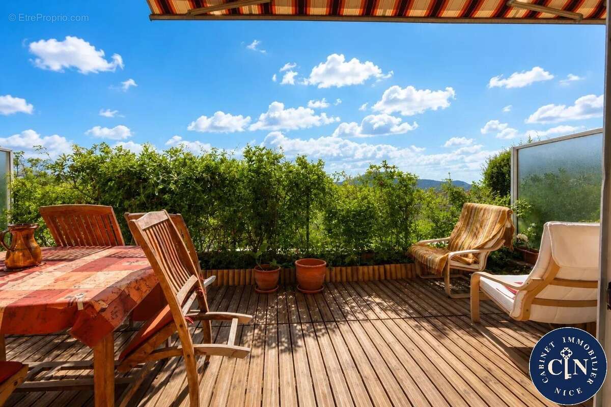 Appartement 74 m² à Nice  - photo 6