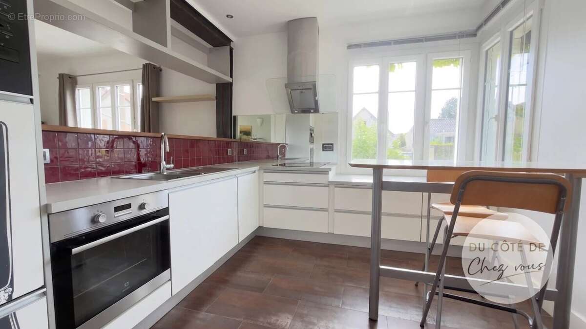 A vendre   sainte-savine  maison familiale, 4 chambres, terr - photo 4