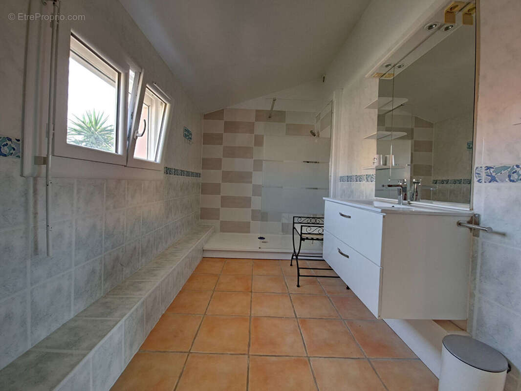 Perpignan Villa composée de 2 appartements - photo 12