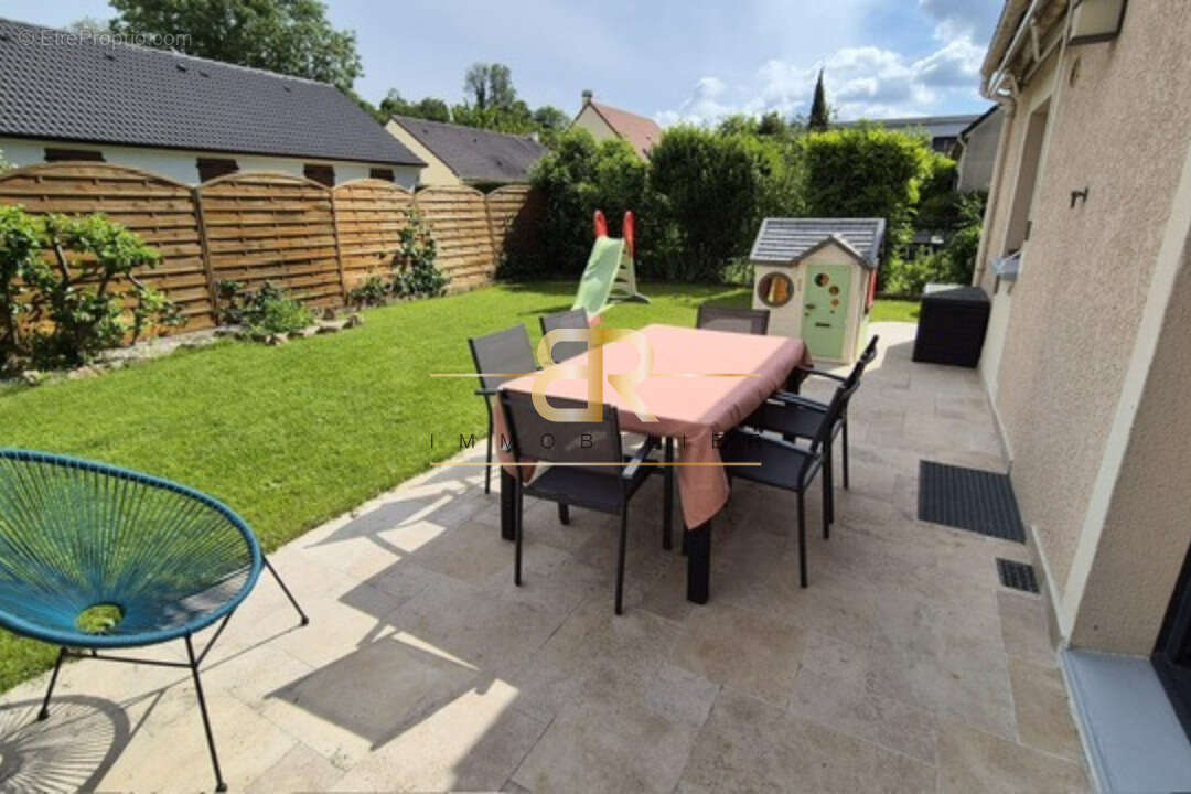 Maison à CONFLANS-SAINTE-HONORINE