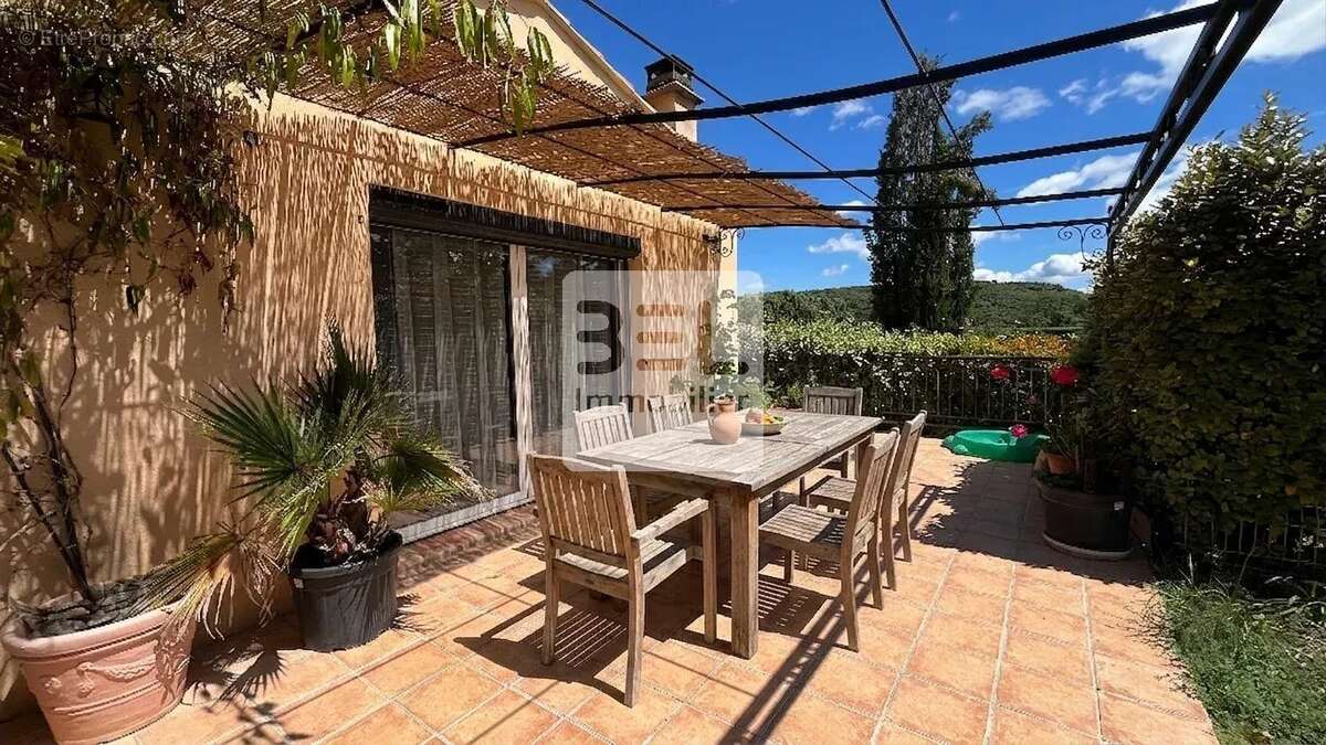 Maison à UZES
