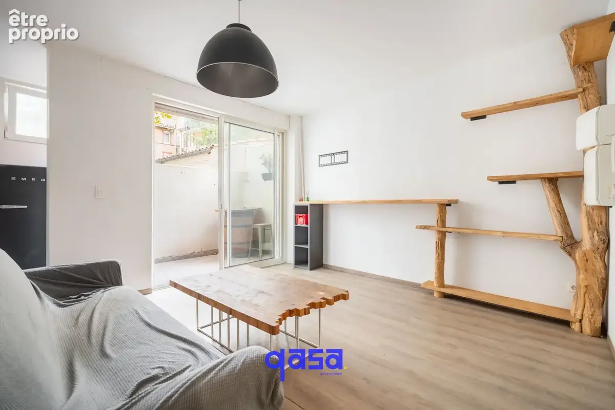 Marseille 6e - castellane - loft atypique avec cour privative - photo 2