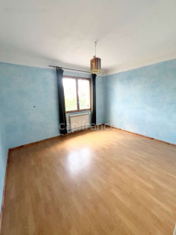 Maison à vendre Manosque Les Varzelles - 155m2, 4 chambres, jardin de 740m2 - photo 17