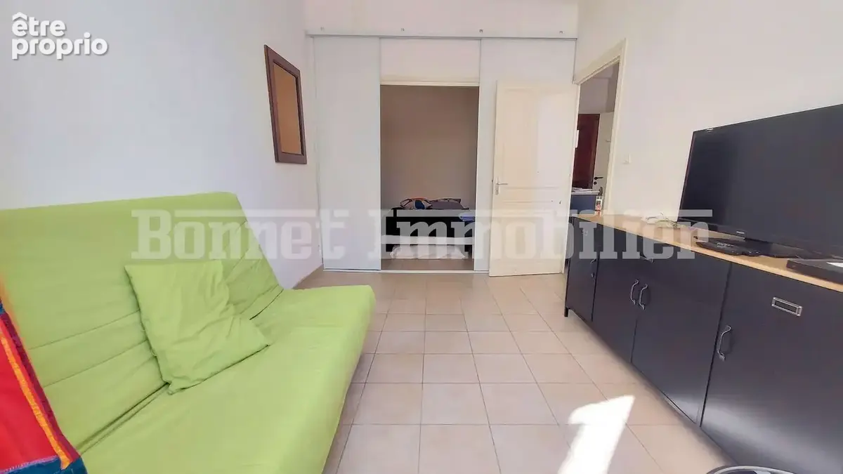 Appartement T2 avec grande terrasse hyper-centre de Nyons - photo 6