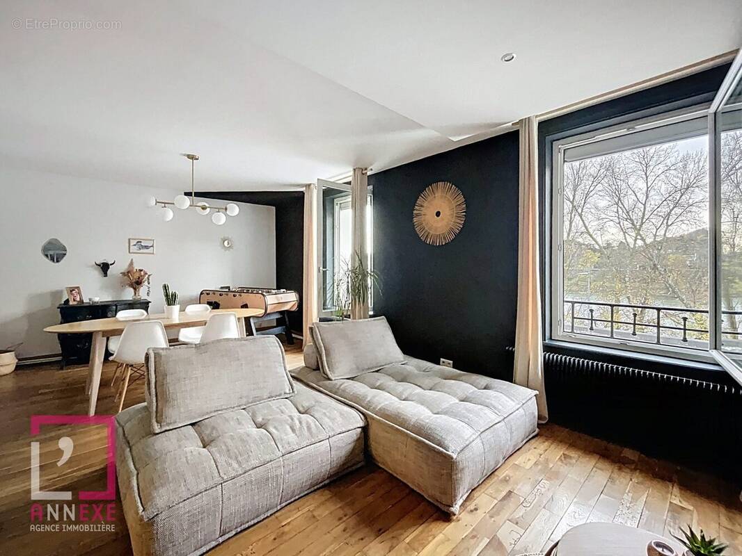 Maison à FONTAINES-SAINT-MARTIN