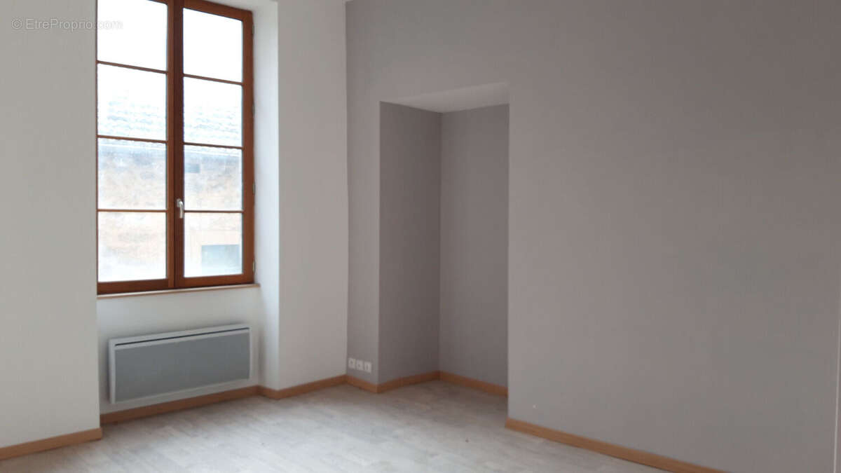 Appartement à VILLEFRANCHE-DE-ROUERGUE