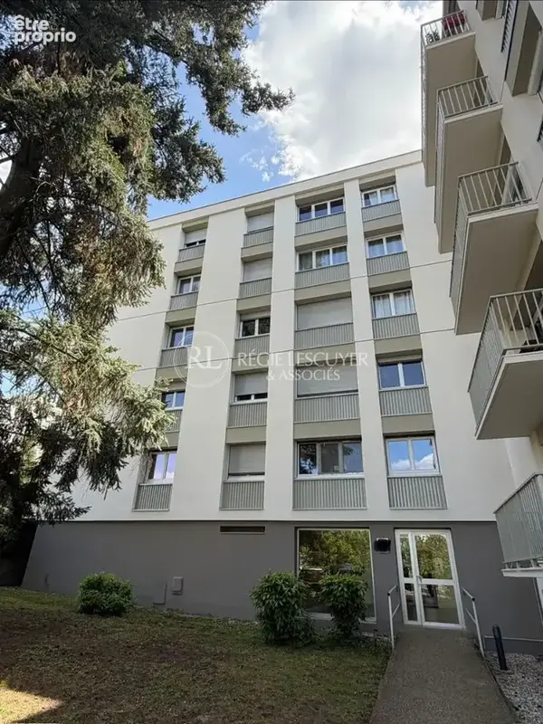 Appartement à LYON-5E