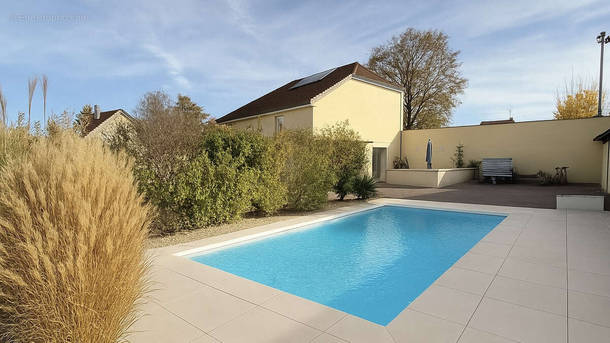 Maison à CRENEY-PRES-TROYES