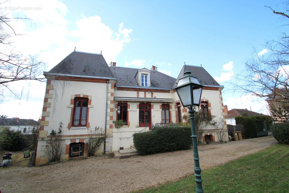 Maison à BOURBON-LANCY