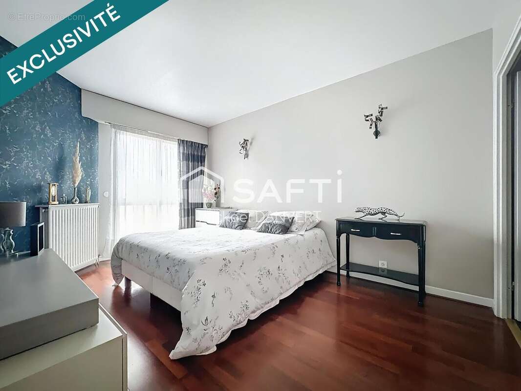 Photo 6 - Appartement à LEVALLOIS-PERRET