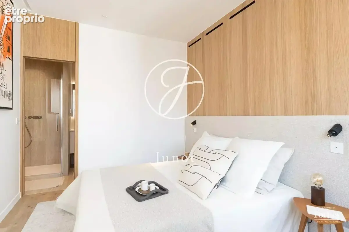 Paris 8e - GEORGE V - Appartement - 3 pièces - 80,51m² Carrez - 1 chambre - Somptueuse vue dégagée - photo 13