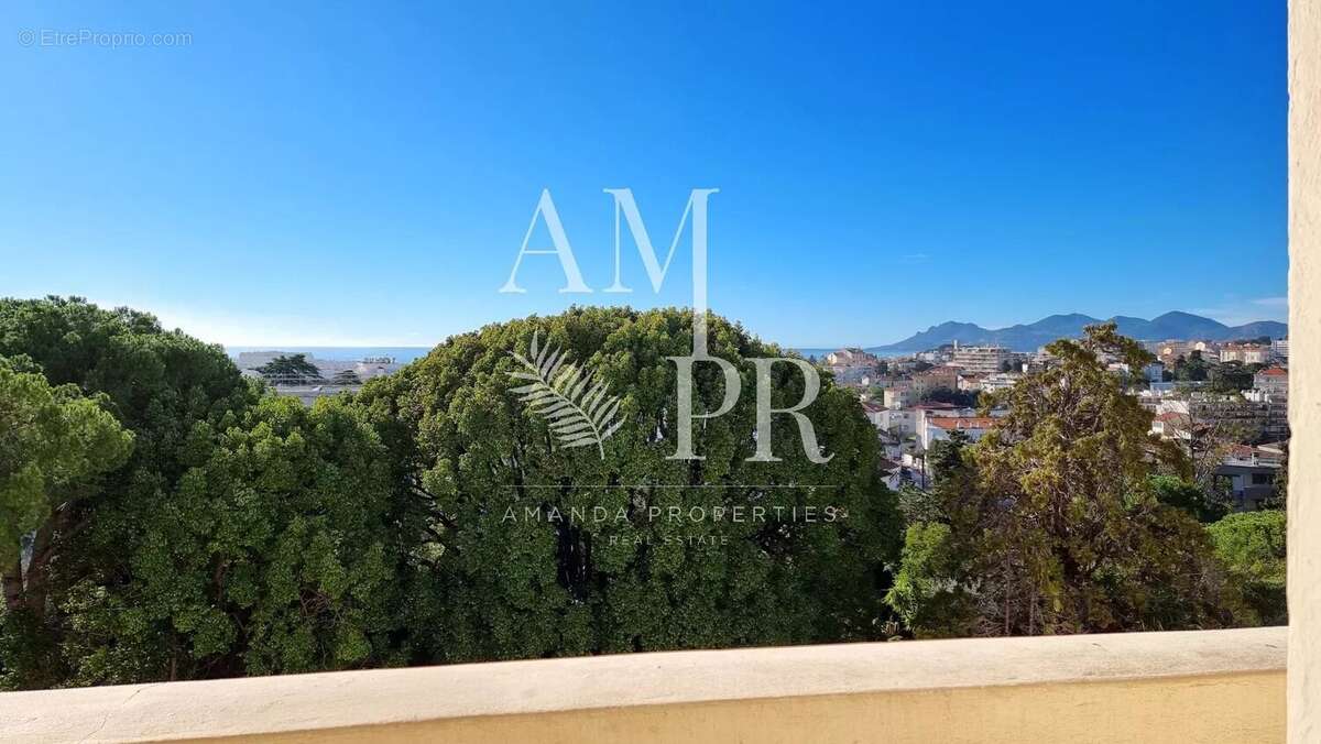 Appartement à CANNES