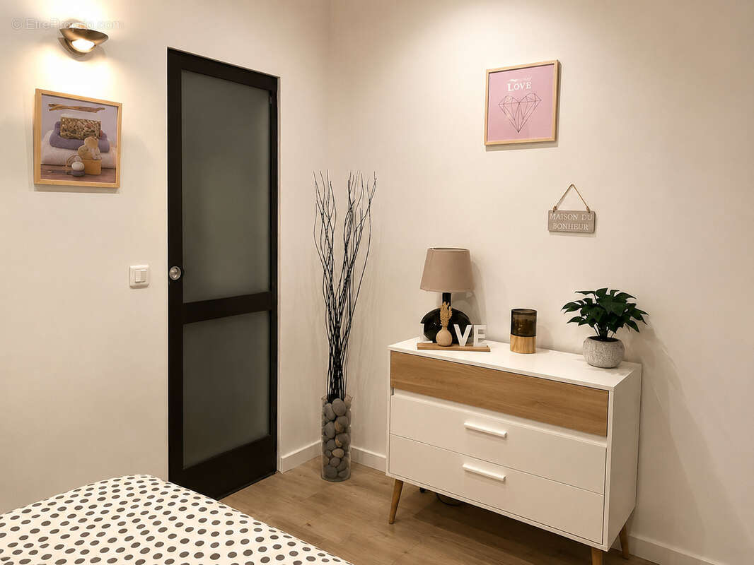 À 50 m de la mer investissement à forte rentabilité ! - photo 4