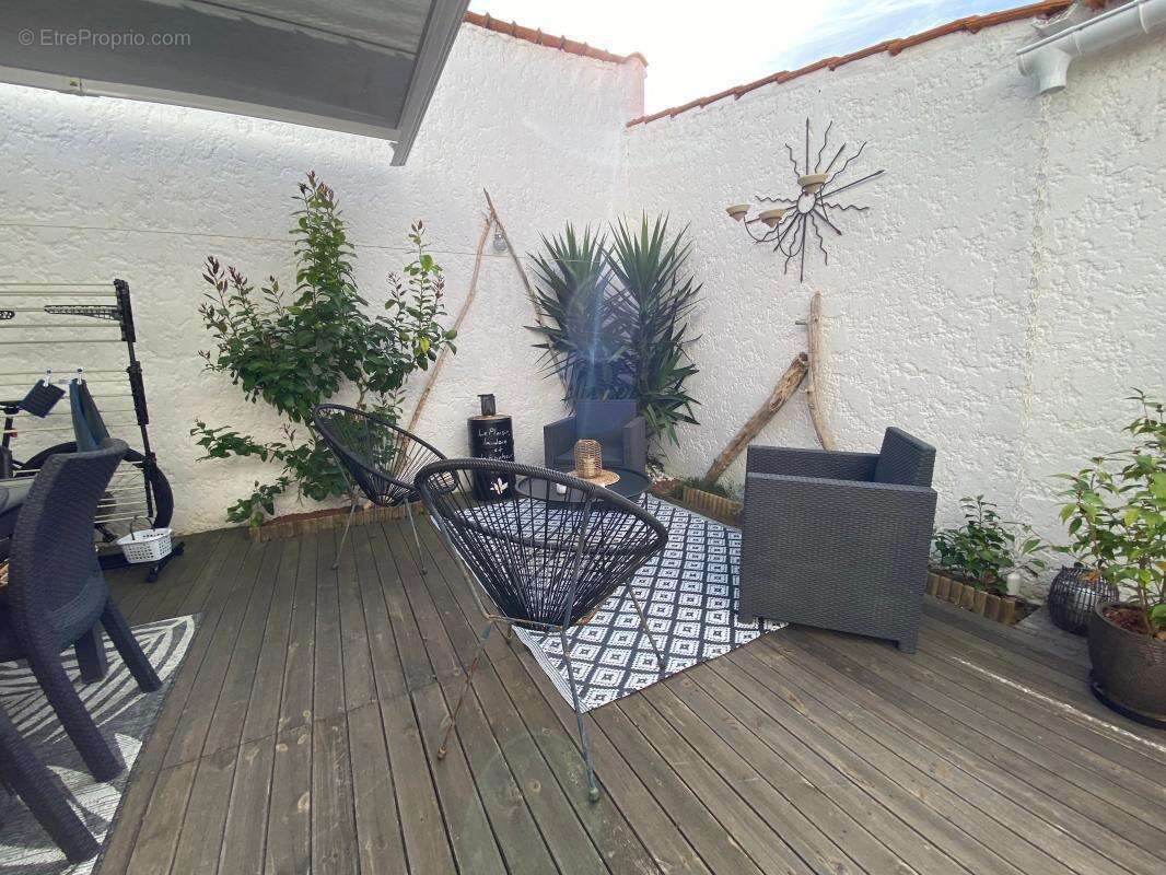 Maison à LES MATHES