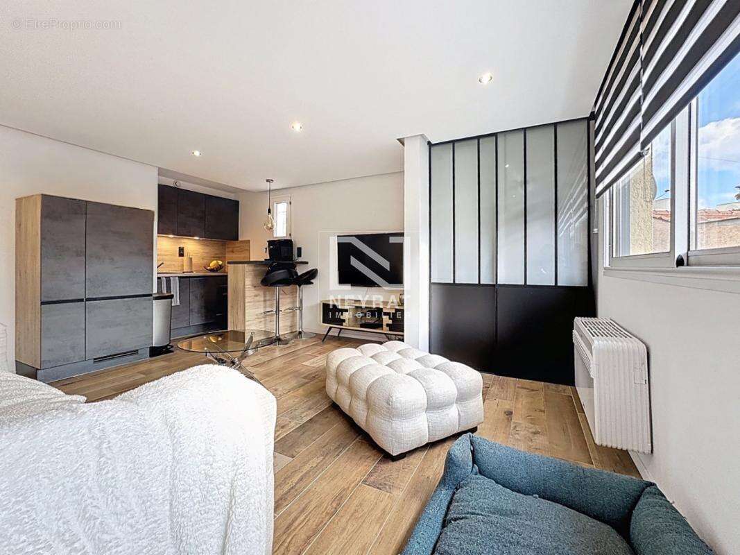 Appartement à SAINT-RAPHAEL