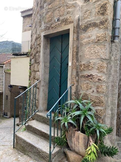 Appartement à SARTENE