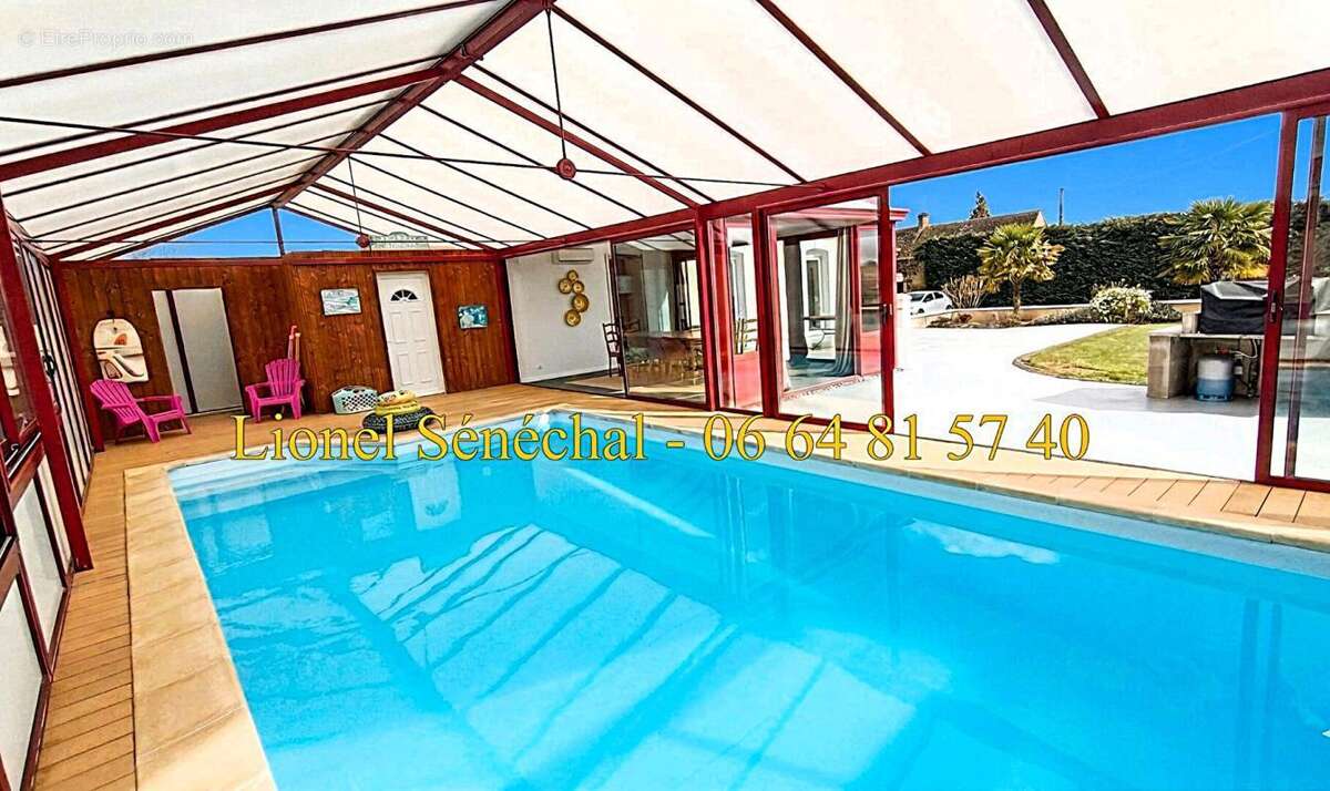 Maison à SAVIGNE-L'EVEQUE