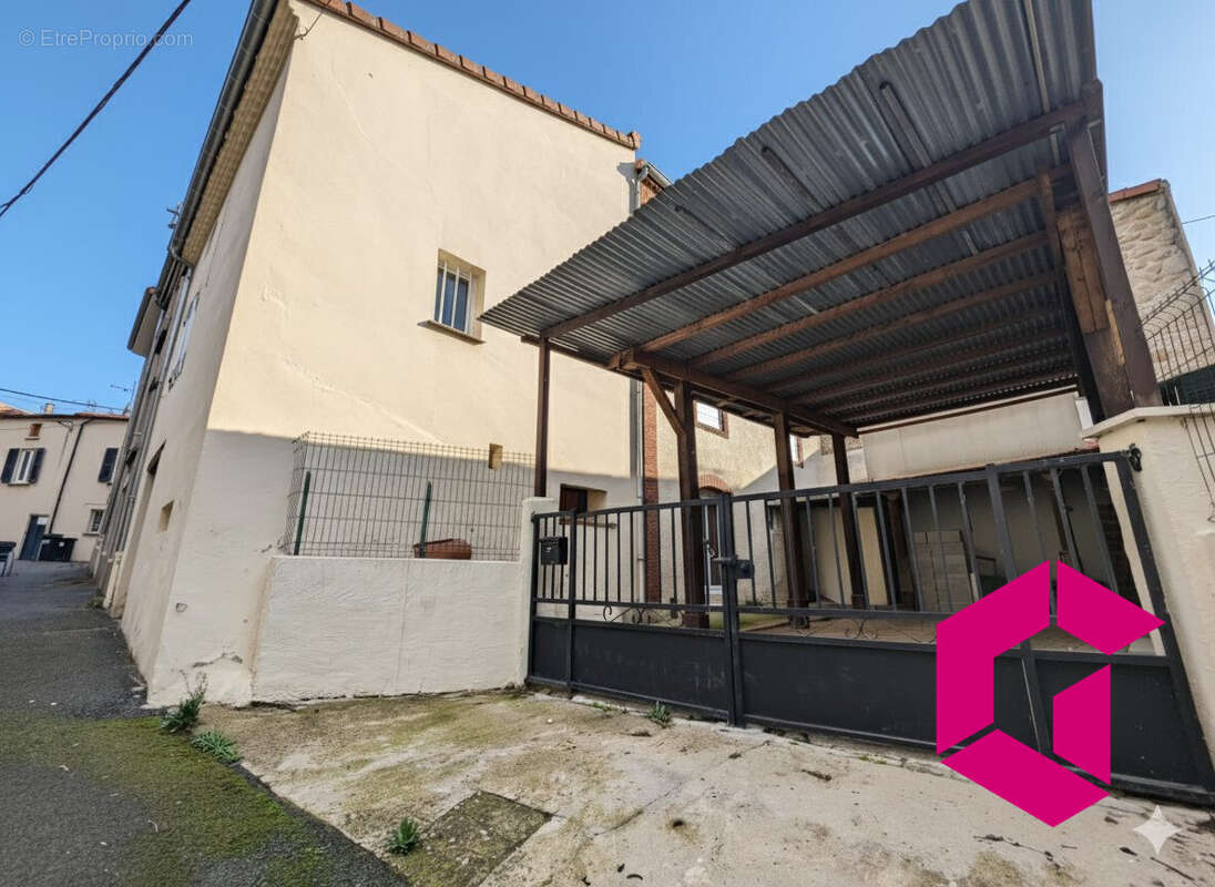 Maison à SAINTE-FLORINE