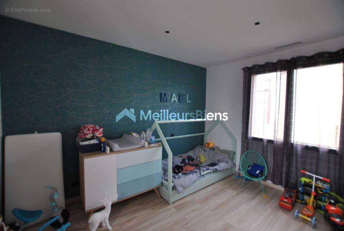 Maison à SAINT-SULPICE-ET-CAMEYRAC