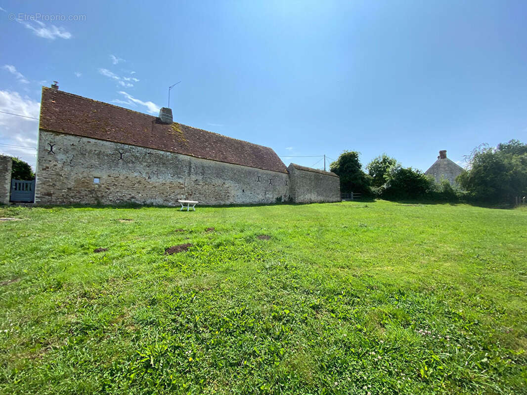 Maison à MORTREE