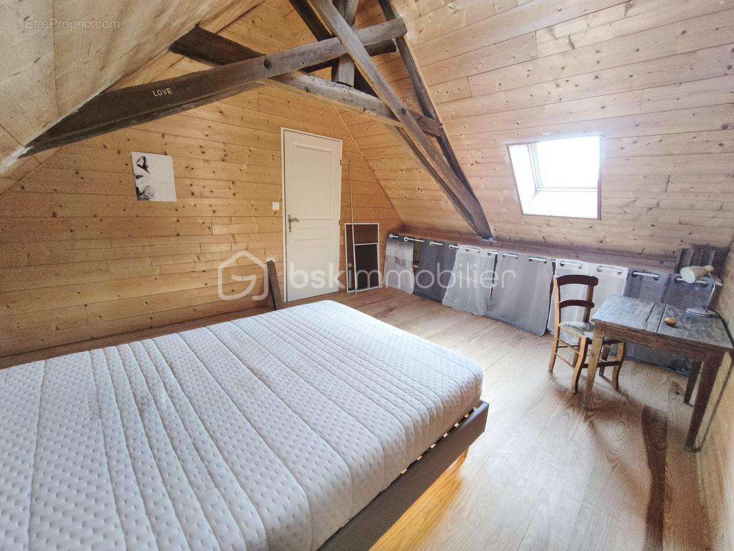 Maison à AURIONS-IDERNES