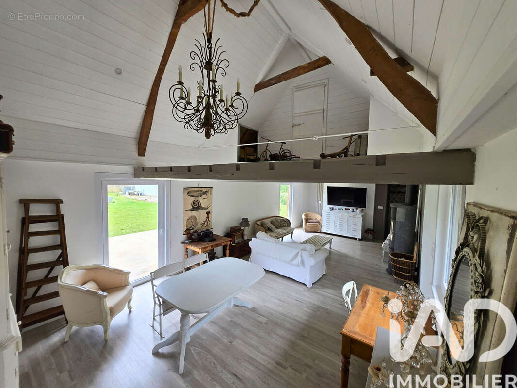 Maison 134 m² à Saint-Venant  - photo 7
