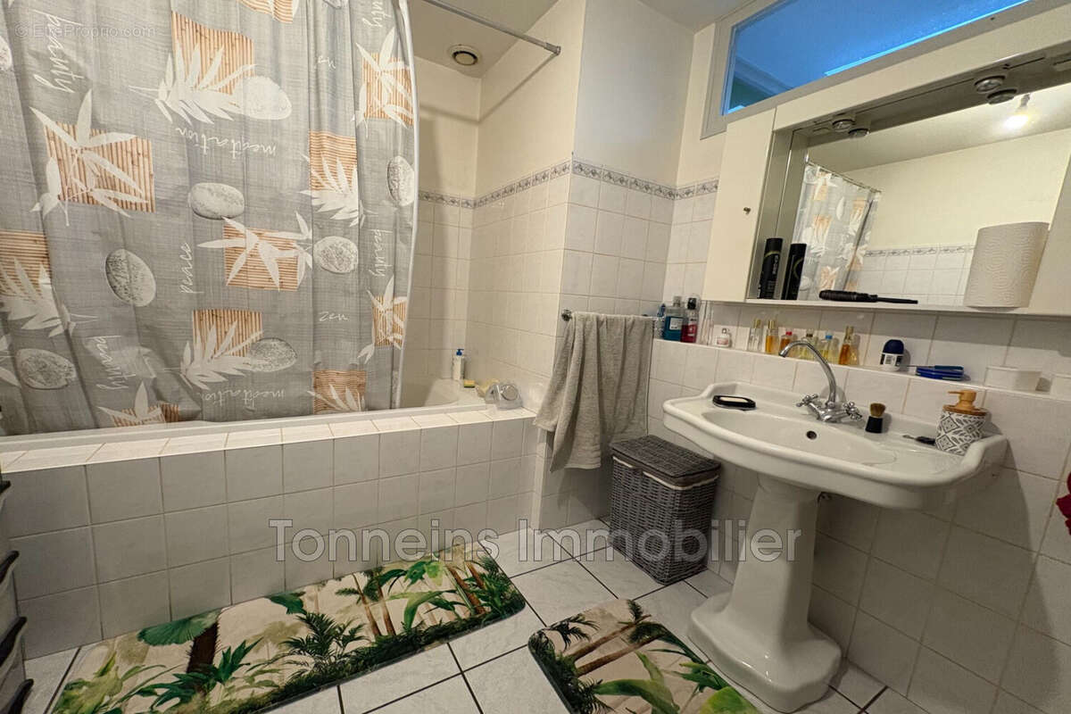 Maison 327 m² à Tonneins  - photo 7