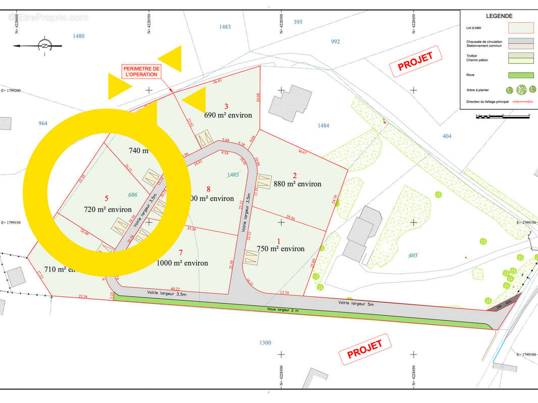 Terrain à SAINT-PAL-DE-MONS
